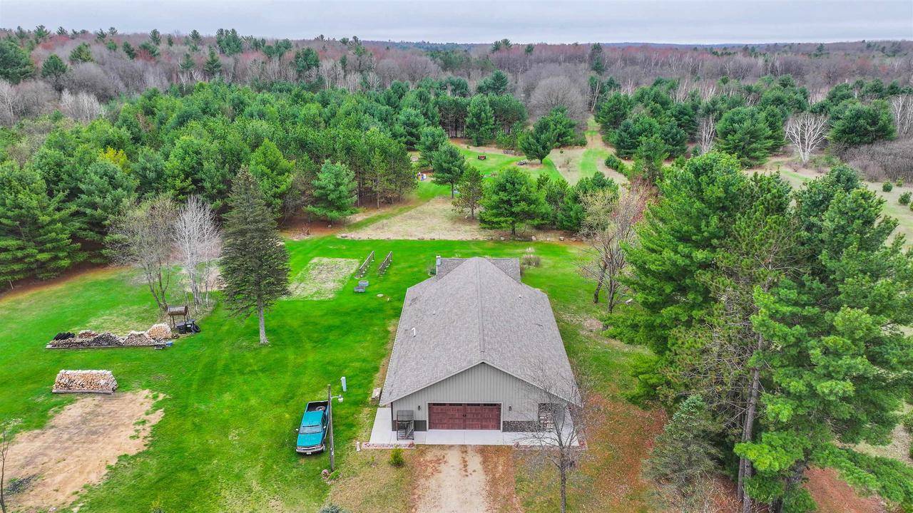Iola, WI 54945,E2303 AASEN ROAD