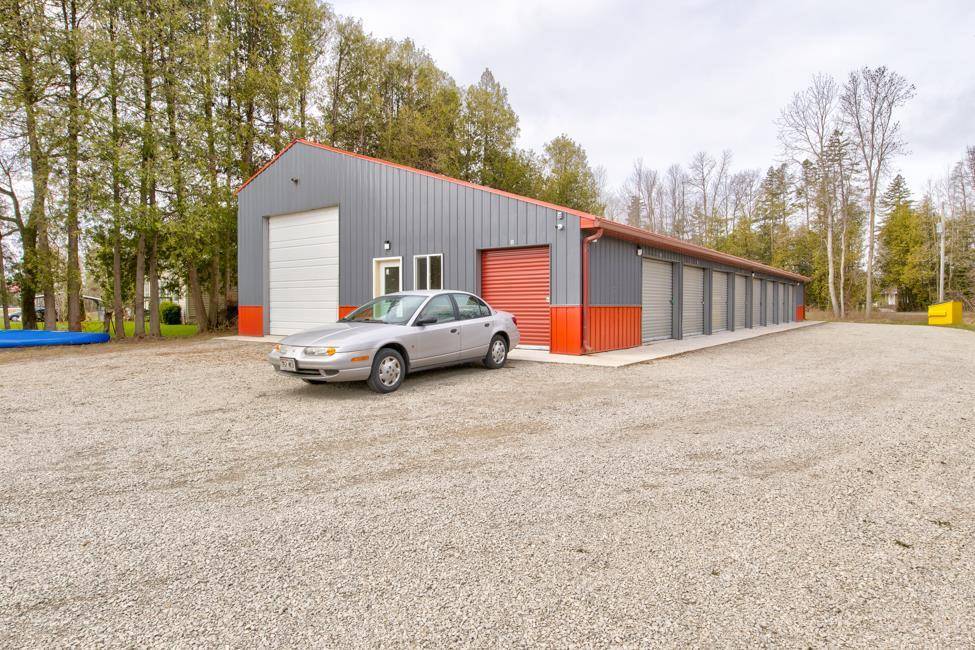 Menominee, MI 49858,N1864 RANGELINE DRIVE