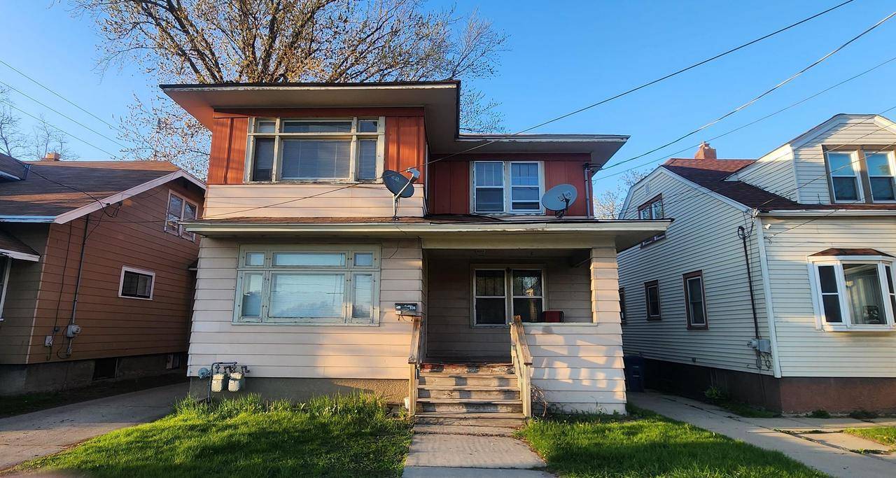 Green Bay, WI 54303,836 MATHER STREET