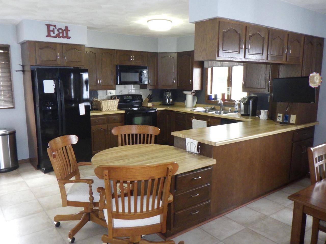Clintonville, WI 54929,N2646 RUSTIC CIRCLE