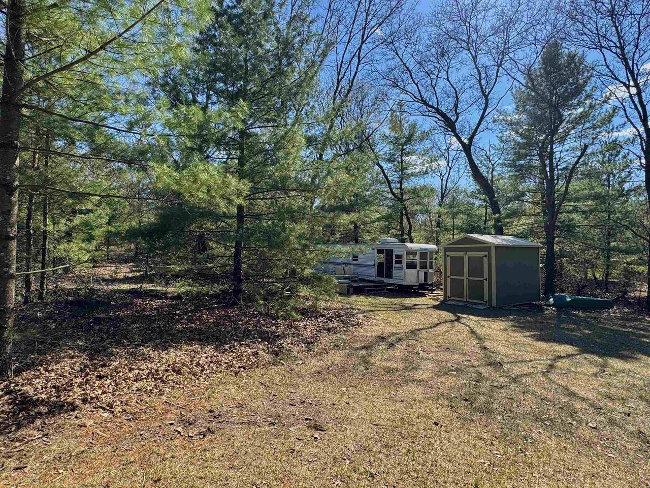 Wautoma, WI 54982,W4945 S OAKHAVEN CIRCLE