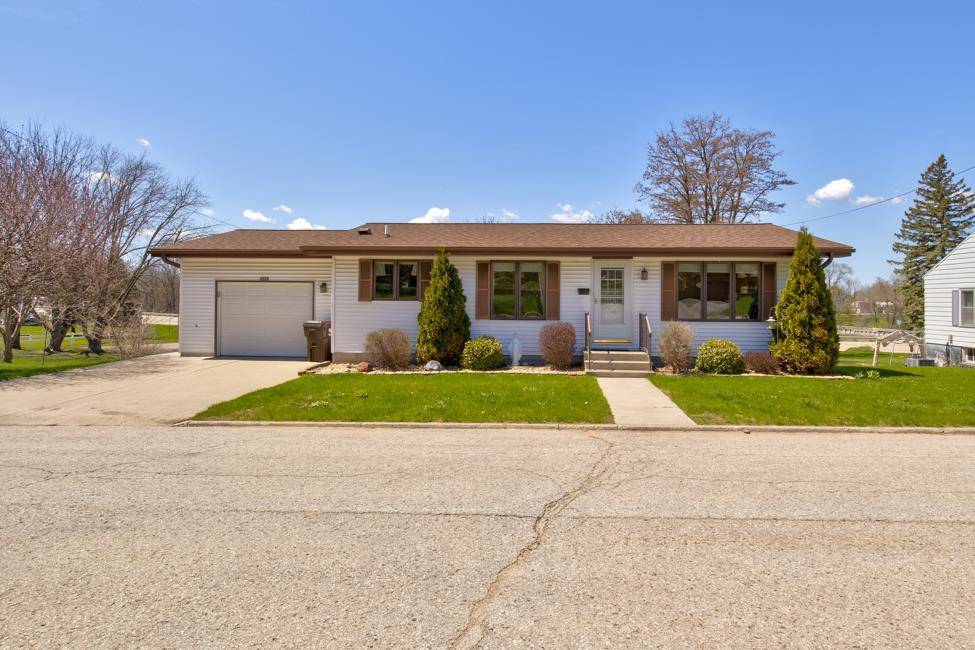 Stephenson, MI 49887,S315 BLUFF STREET