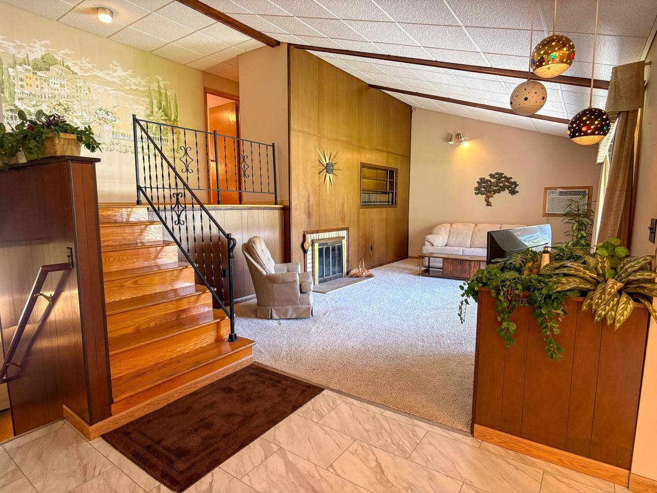 Oshkosh, WI 54904,2900 MANOR DRIVE