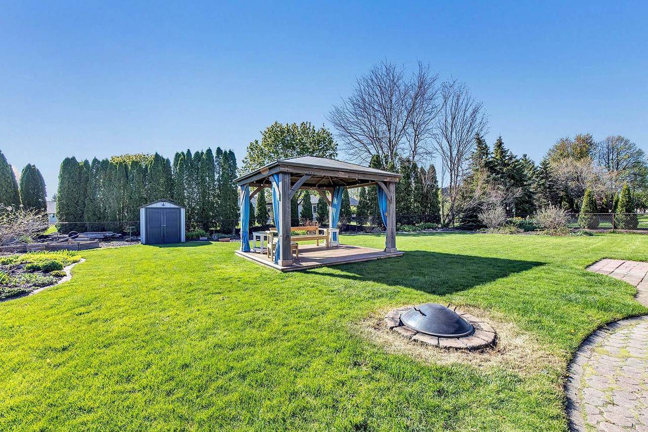 De Pere, WI 54115,1027 TANAGER TRAIL