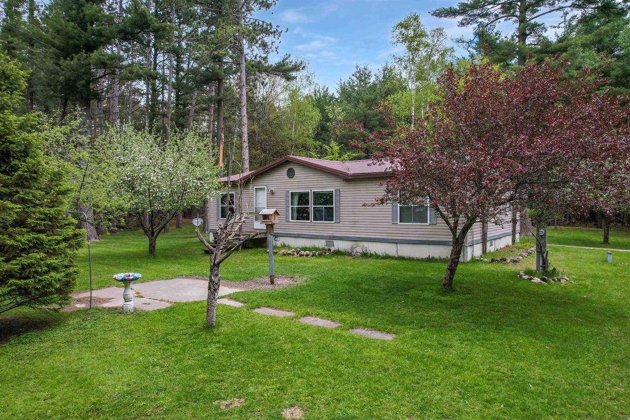 Menominee, MI 49858,N2414 M-3 DRIVE