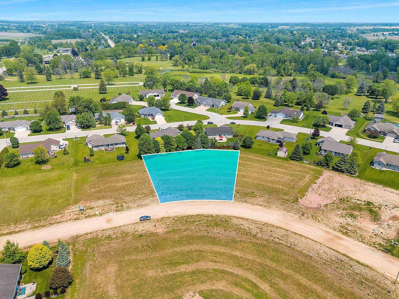 Brillion, WI 54110,528 RUSTIC RIDGE DRIVE