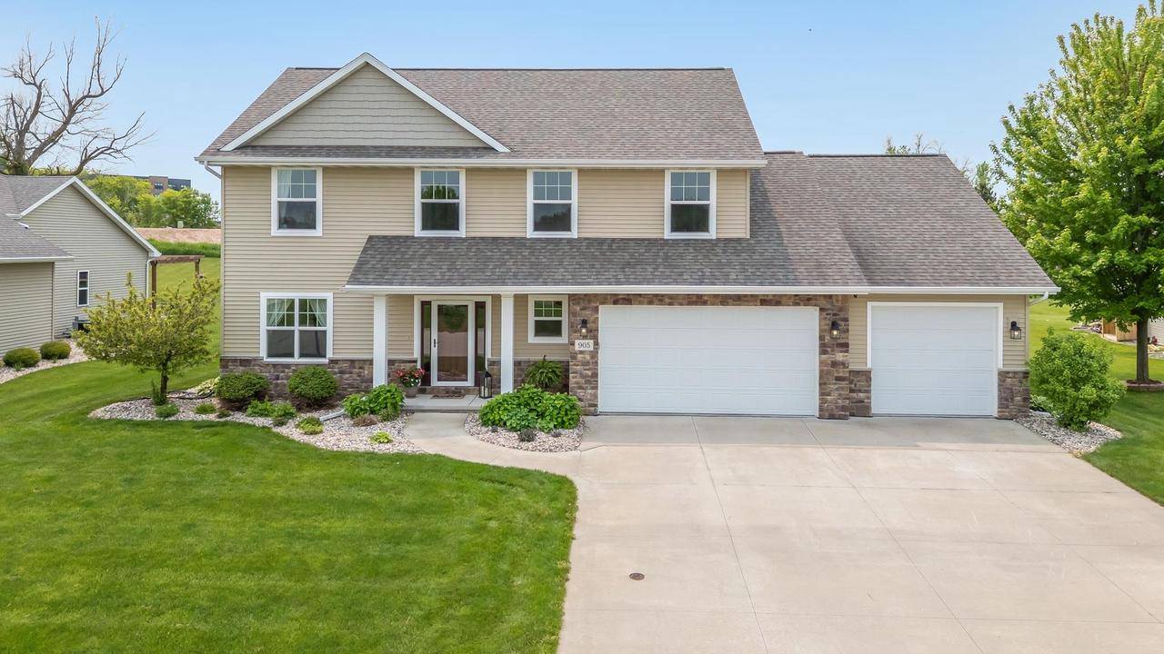Appleton, WI 54913,905 W HUBBLE LANE