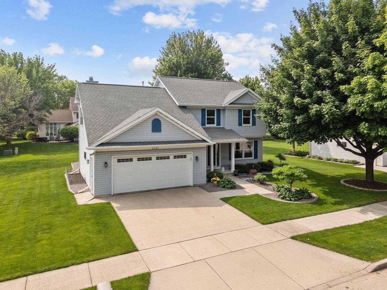Appleton, WI 54915,2521 E INGLEWOOD PLACE