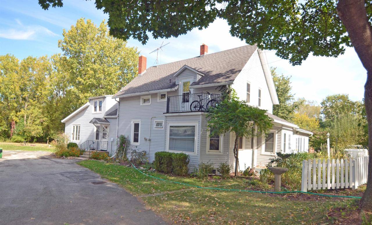 Green Bay, WI 54302,2553 DECKNER AVENUE