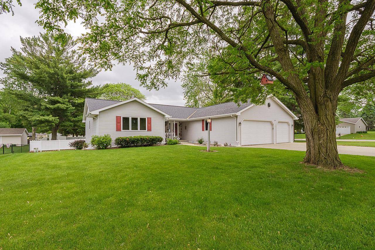 Green Bay, WI 54313,2247 LEDVINA CIRCLE