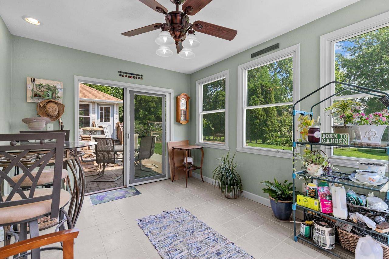 Menasha, WI 54952,1083 LAKESHORE DRIVE