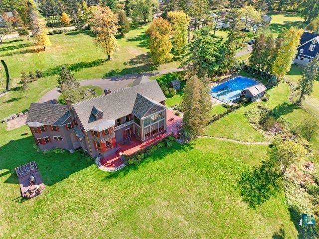 La Pointe, WI 54850,933 Nebraska Row