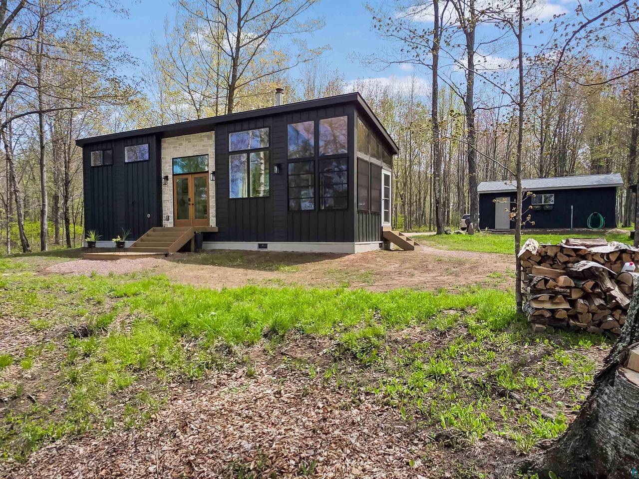 La Pointe, WI 54806,2270 North Shore Rd