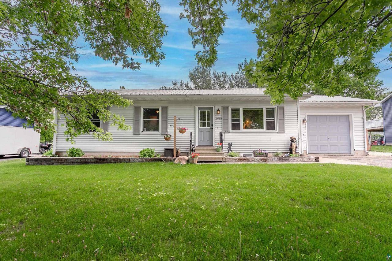 Baldwin, WI 54002,1610 5th Ave