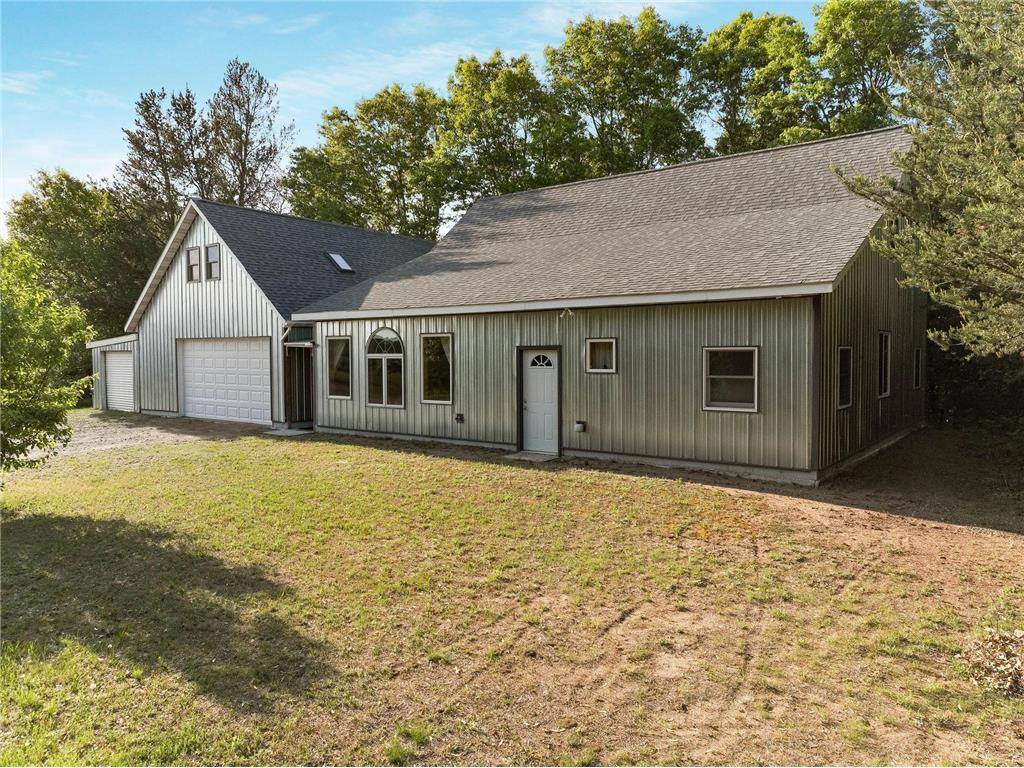 Eau Claire, WI 54701,N1865 980th Street