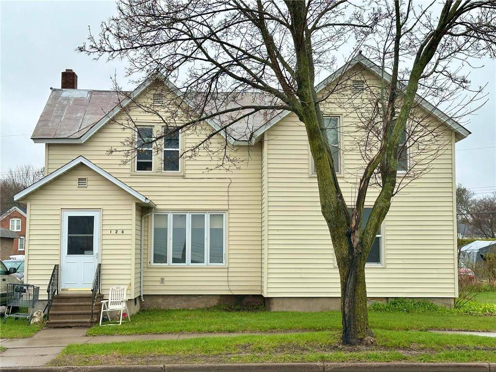 Chippewa Falls, WI 54729,126 W Columbia Street