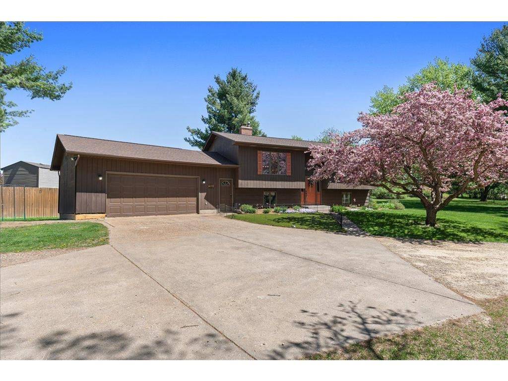 New Richmond, WI 54017,1382 168th Avenue