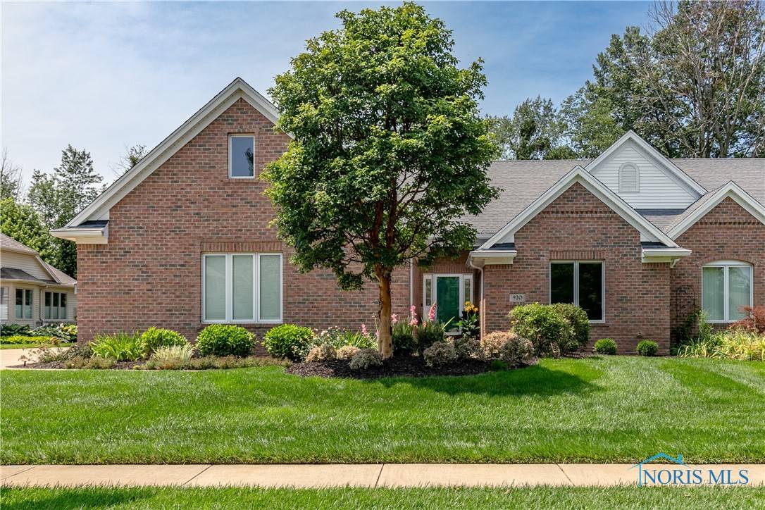 Bowling Green, OH 43402,920 Deer Ridge