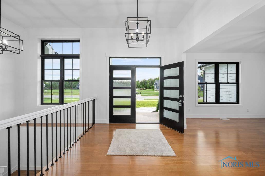 Perrysburg, OH 43551,3640 Turtle Creek DR
