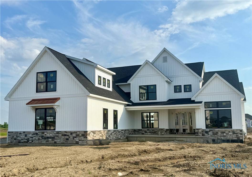 Perrysburg, OH 43551,117 WELLINGTON PLACE