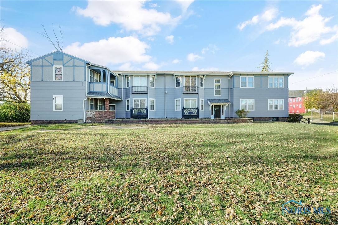 Toledo, OH 43604,1919 Brookwood AVE