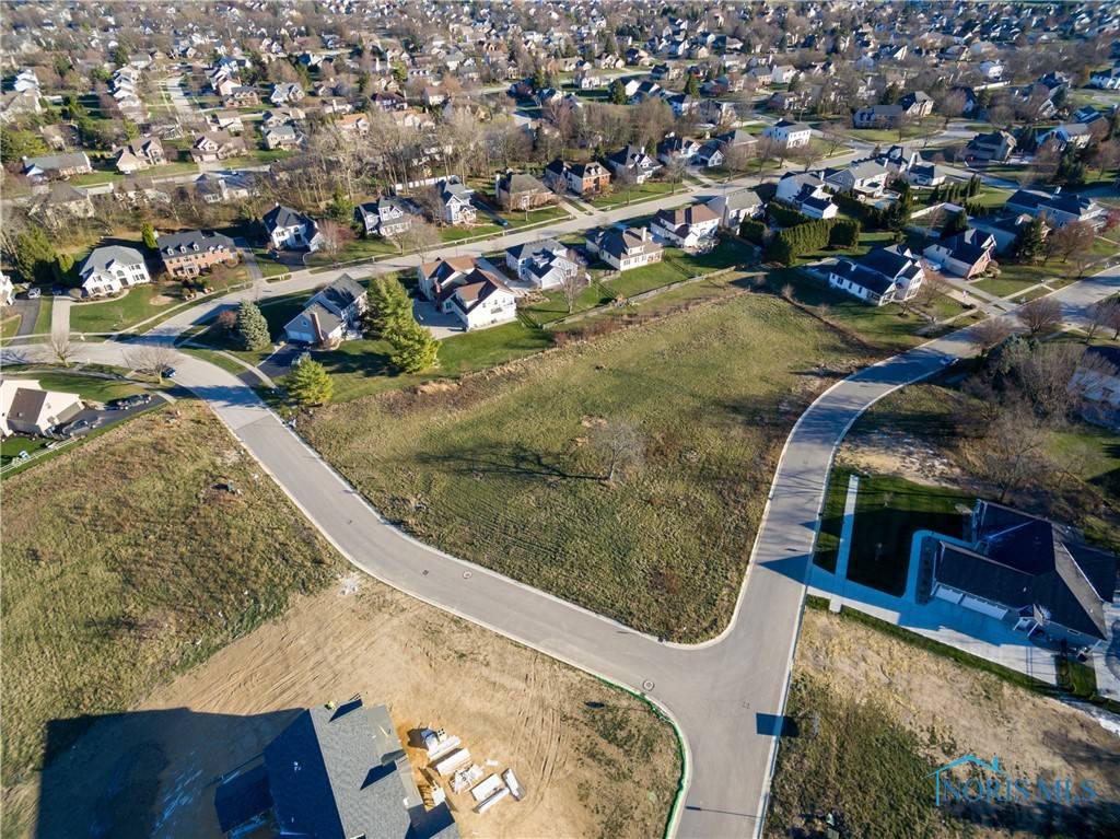 Perrysburg, OH 43551,26755 Riverford DR