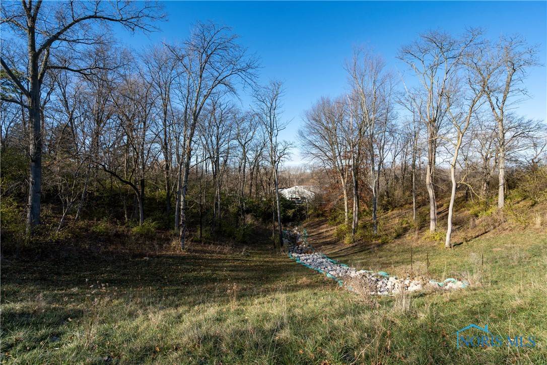 Perrysburg, OH 43551,462 Delaware DR