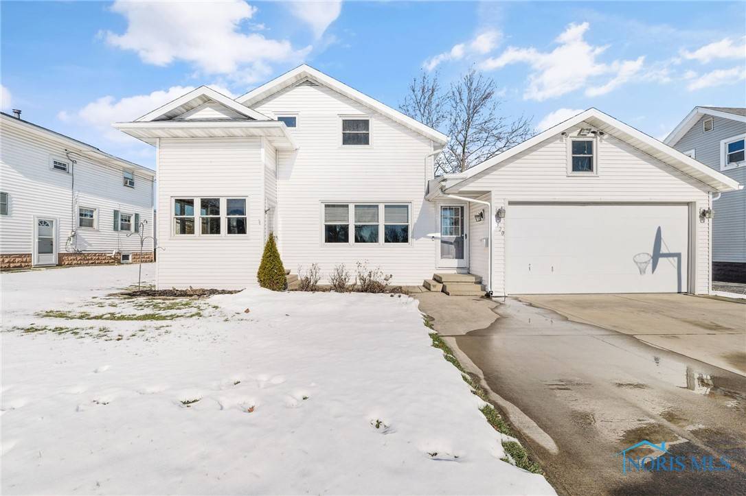 Findlay, OH 45840,320 Baldwin AVE
