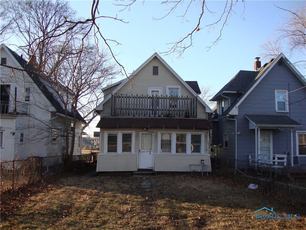 Toledo, OH 43620,2454 Lawton AVE