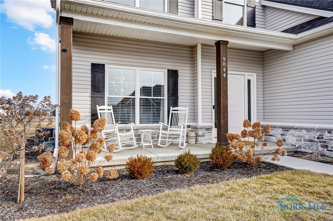 Sylvania, OH 43560,9844 Falconwood CT