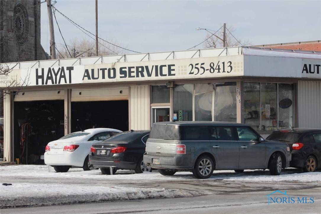 Toledo, OH 43606,2919 Monroe ST