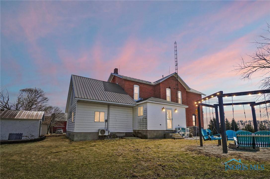 Alvada, OH 44802,22918 Township Road 206