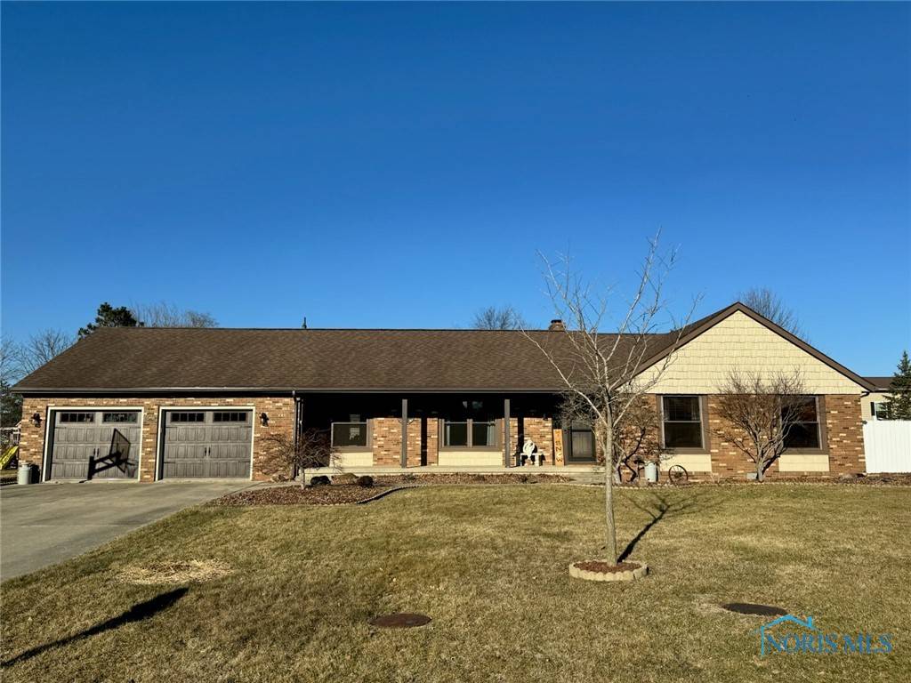 Bryan, OH 43506,1102 Crestview AVE