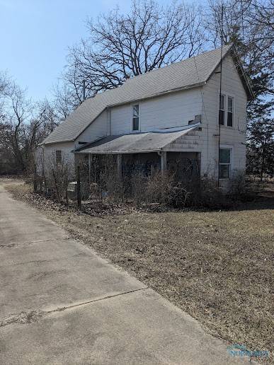 Toledo, OH 43615,4945 Angola RD