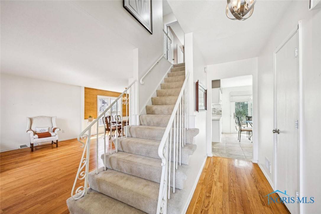 Toledo, OH 43617,6811 Hampsford CIR