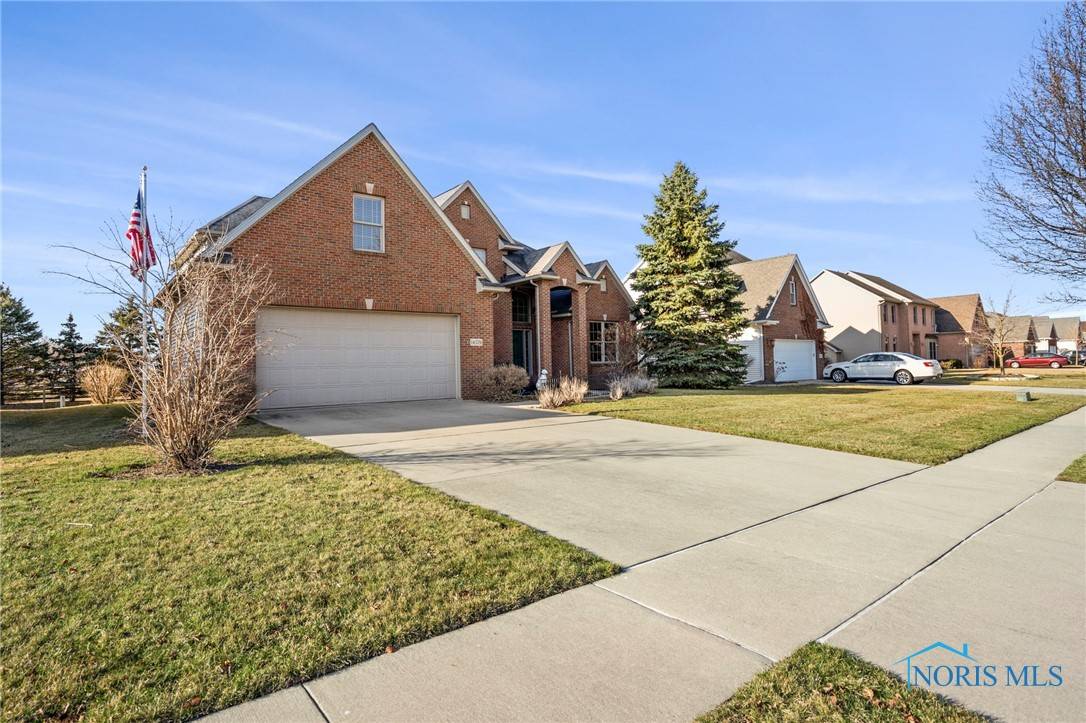 Perrysburg, OH 43551,14579 Lake Meadows DR