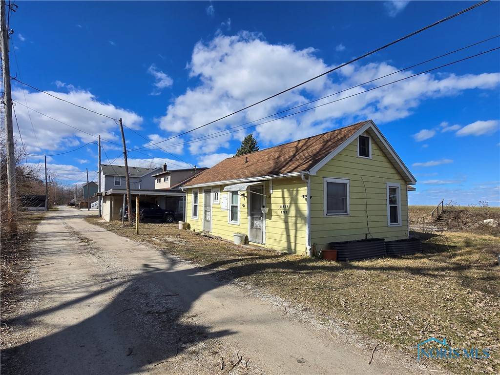 Curtice, OH 43412,11971 Dyke RD