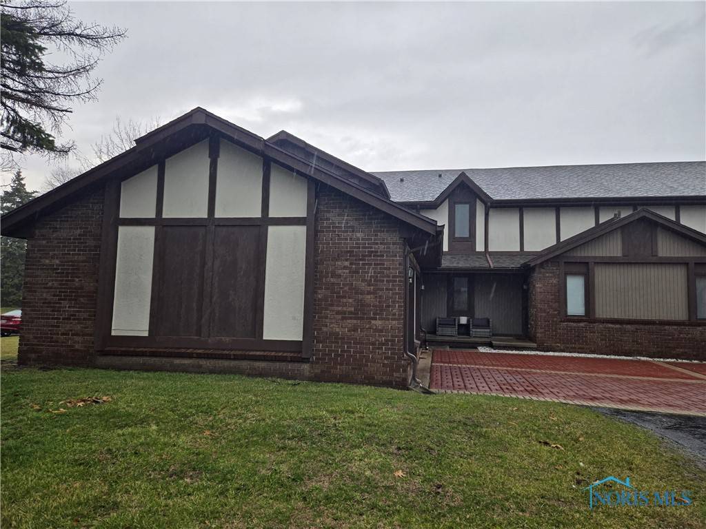 Toledo, OH 43615,1205 Hidden Ridge RD #A