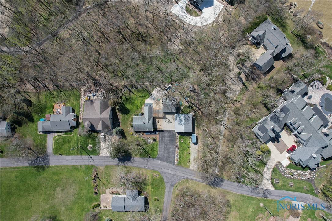 Port Clinton, OH 43452,3778 N Cliff RD