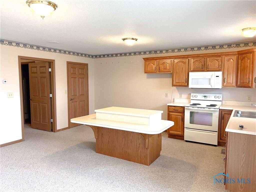 Paulding, OH 45879,12783 Road 82 #8