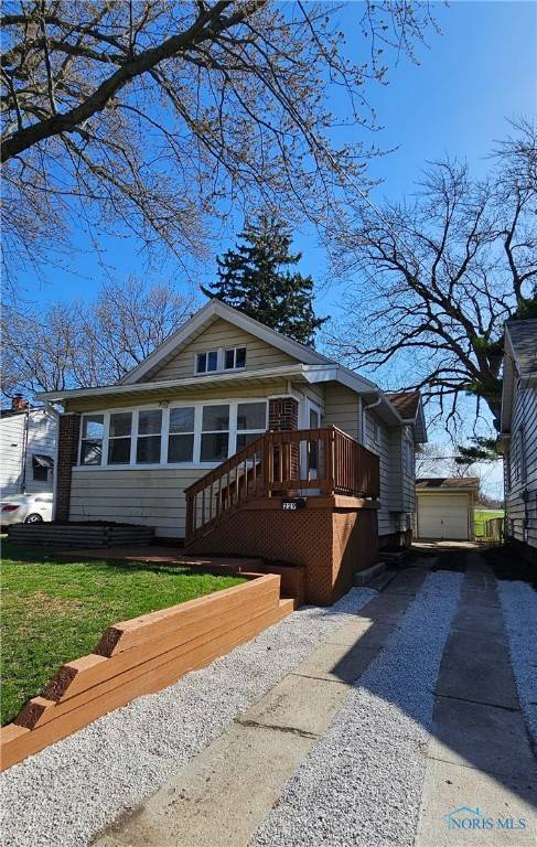 Oregon, OH 43616,229 Van Buren AVE