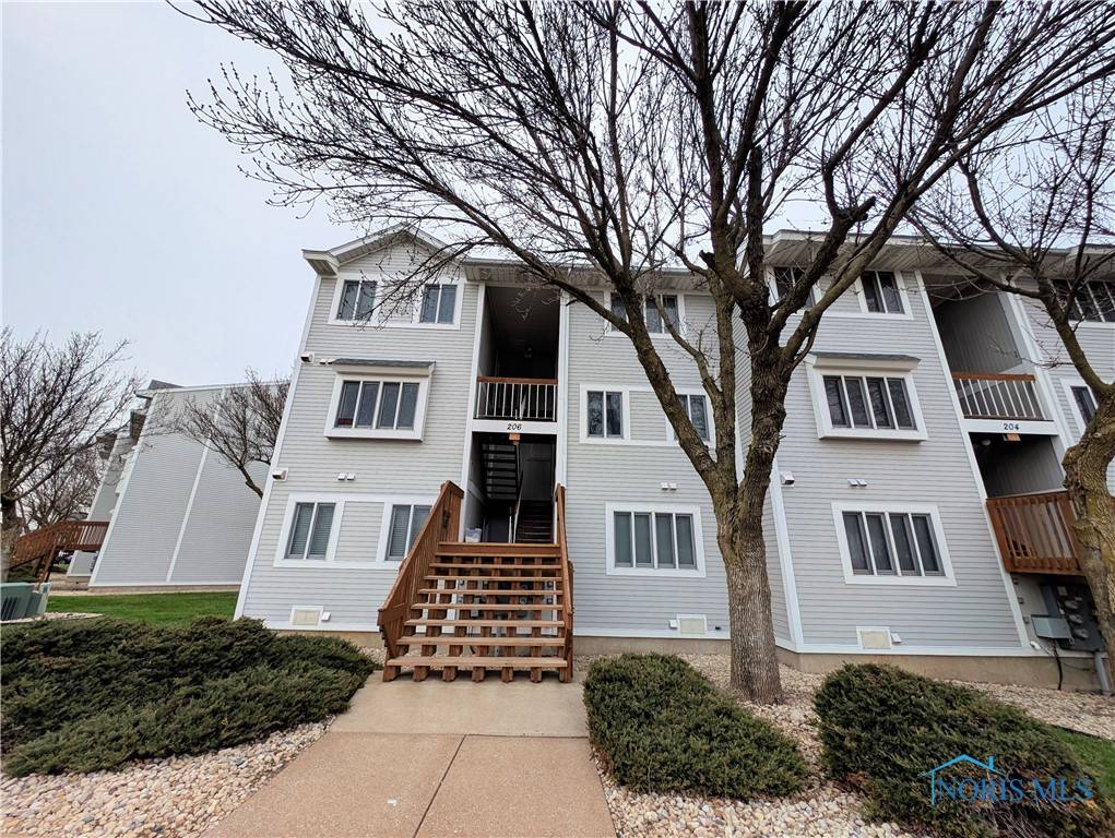 Port Clinton, OH 43452,206 W Lakeshore DR #C