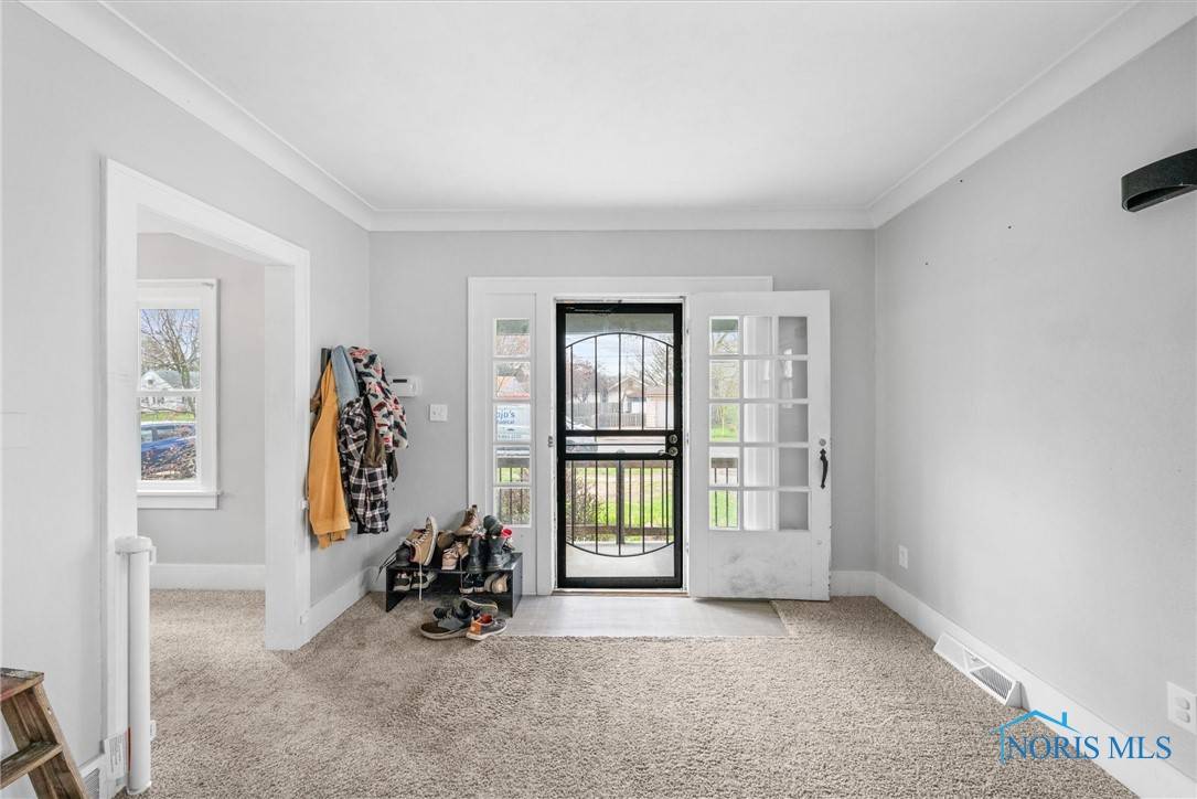 Toledo, OH 43614,2619 Southwood RD