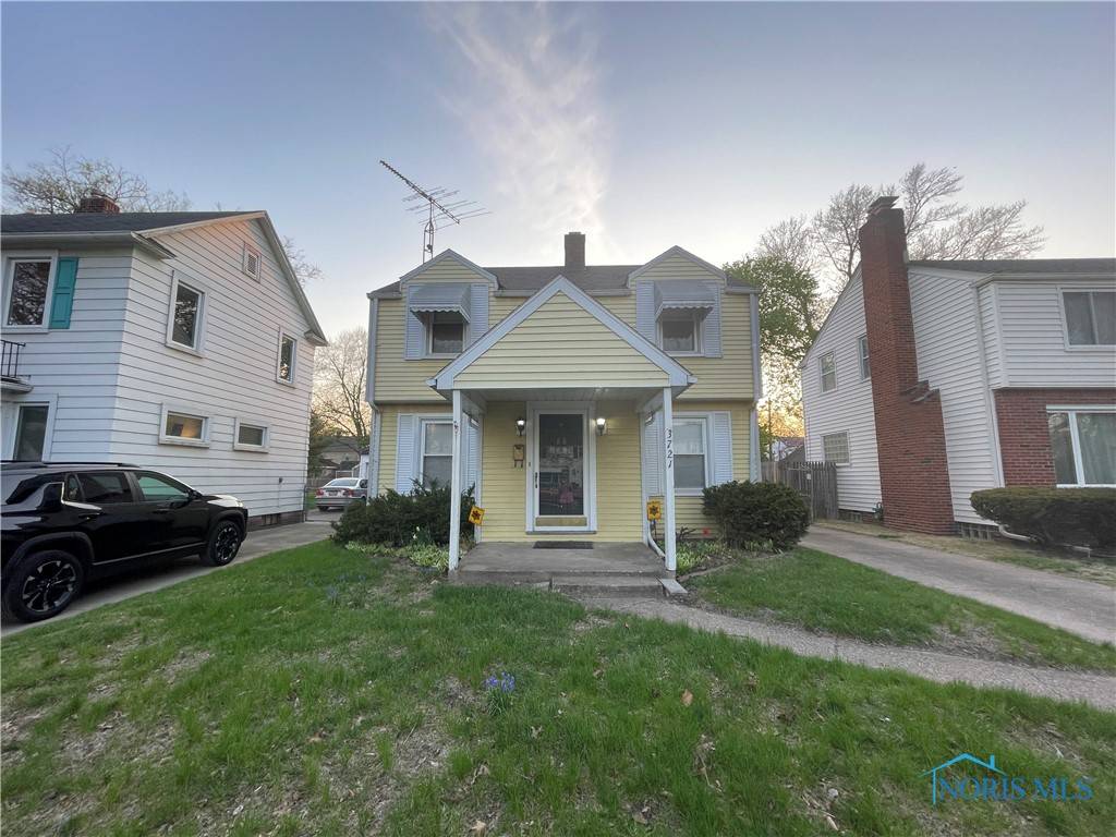 Toledo, OH 43613,3721 Kershaw AVE