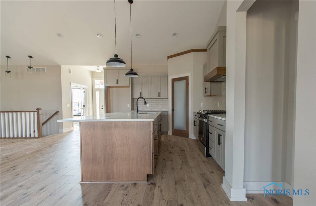 Maumee, OH 43537,4351 Sage ST