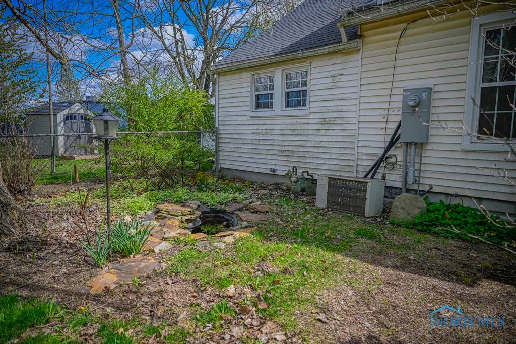 Montpelier, OH 43543,108 Henry ST