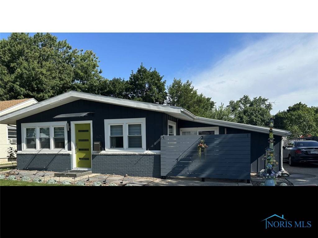 Maumee, OH 43537,621 Northfield DR
