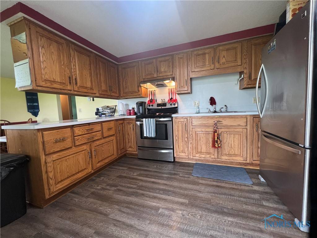 Hicksville, OH 43526,107 Oak Park DR