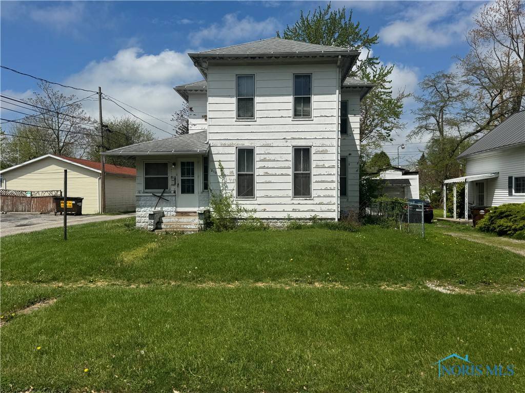 Defiance, OH 43512,210 East ST