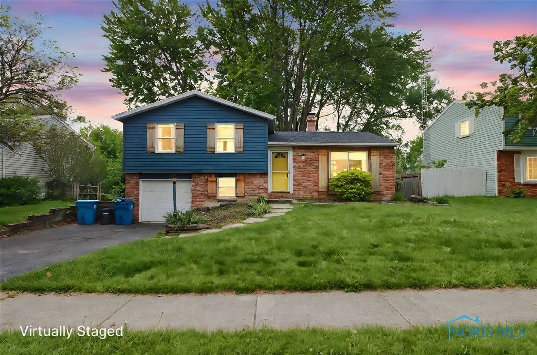 Toledo, OH 43615,5956 E Pembridge DR